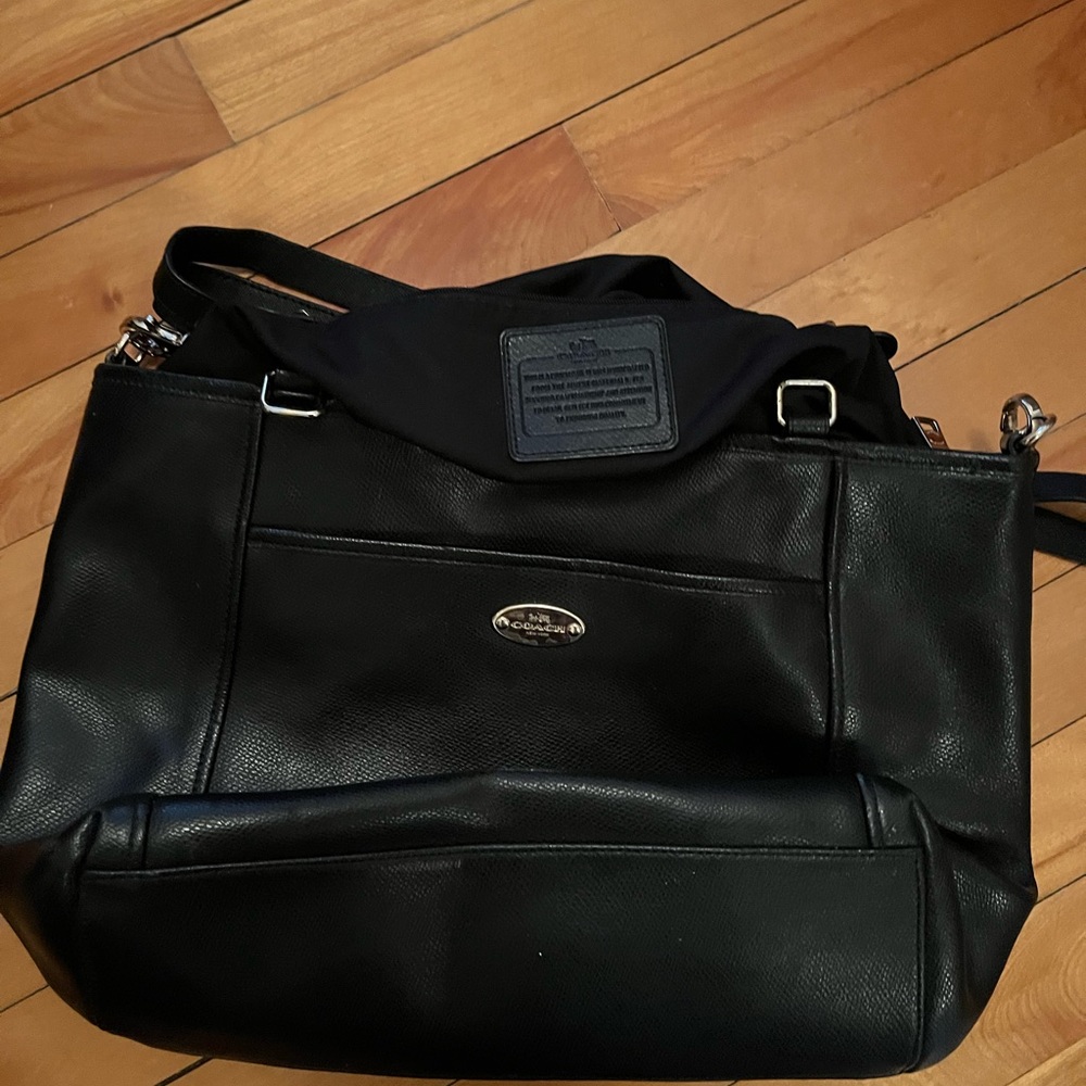 Coach Black Leather Shoulder Bag